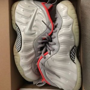 Nike Foamposite Platinum